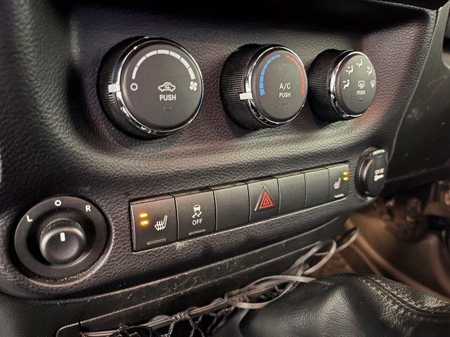 
 2017 Jeep Wrangler Unlimited Sport full									