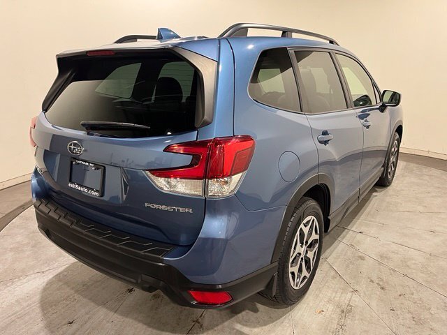 
 2019 Subaru Forester Premium full									