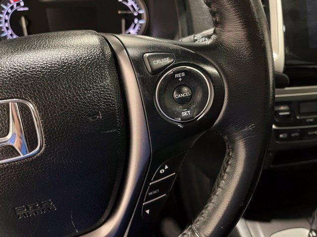 
 2016 Honda Pilot EX-L full									