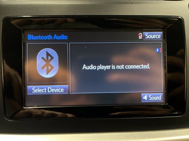 
 2019 Toyota Highlander LE full									