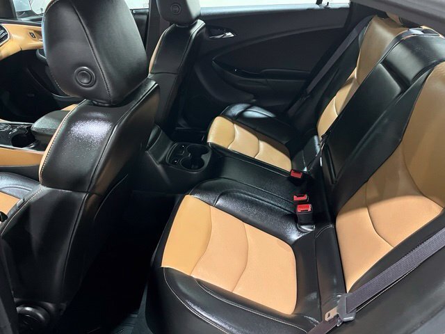 
 2017 Chevrolet Volt Premier full									