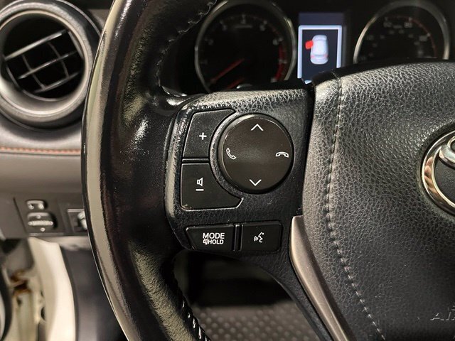 
 2016 Toyota RAV4 SE full									
