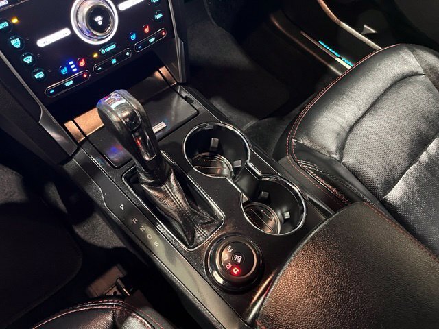 
 2017 Ford Explorer Sport full									