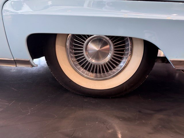 
 1958 Lincoln Continental full									