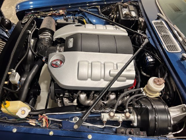 
 1976 Jaguar XJ6C XJ6C full									