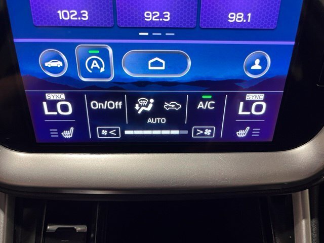 
 2022 Subaru Outback Premium full									