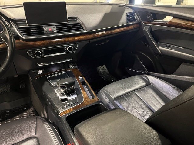 
 2018 Audi Q5 2.0T Premium Plus quattro full									