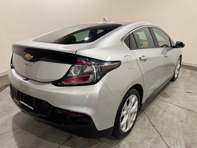 
 2017 Chevrolet Volt Premier full									