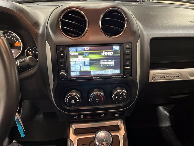 
 2017 Jeep Compass Latitude full									