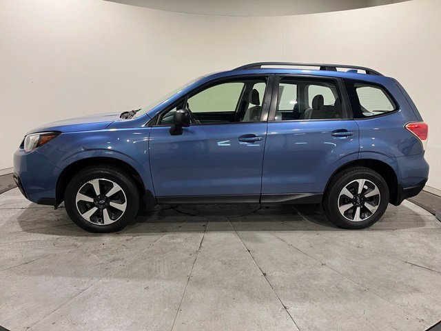 
 2017 Subaru Forester 2.5i full									