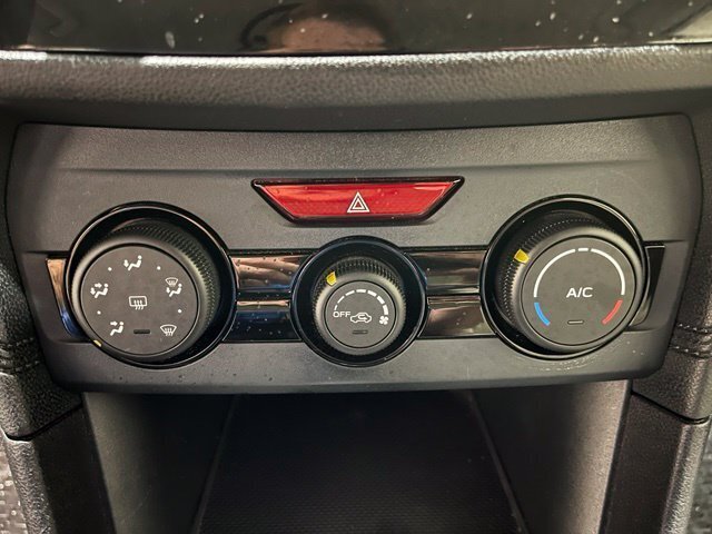 
 2019 Subaru Impreza 2.0i full									