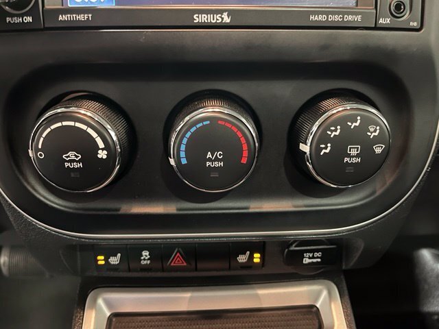
 2017 Jeep Compass Latitude full									