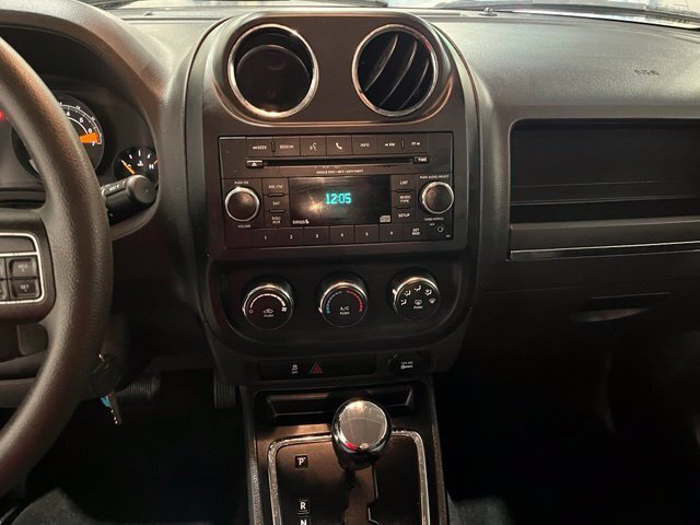 
 2017 Jeep Patriot Sport full									