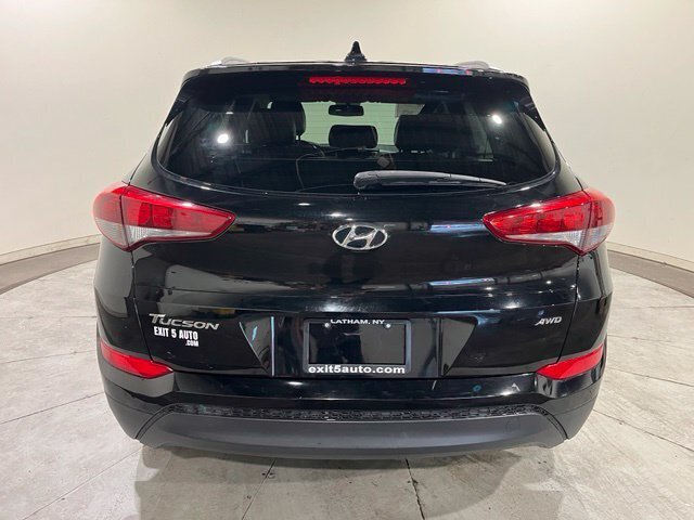 
 2018 Hyundai TUCSON SEL Plus full									