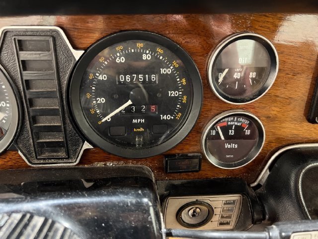 
 1976 Jaguar XJ6C XJ6C full									