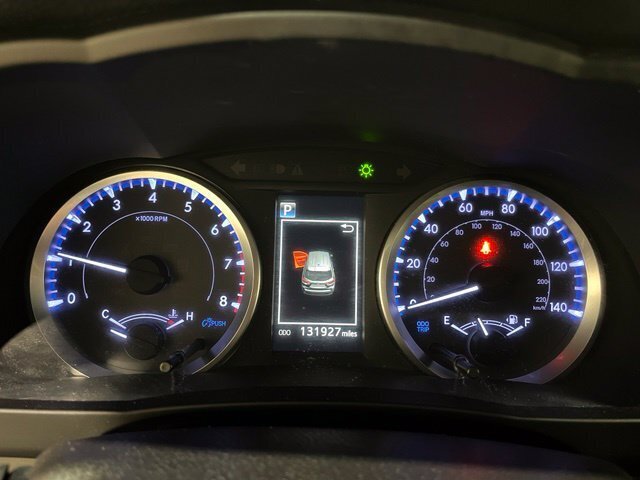 
 2019 Toyota Highlander LE full									