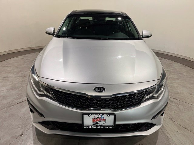 
 2019 Kia Optima LX full									