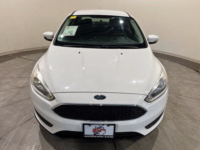 
 2017 Ford Focus SE full									