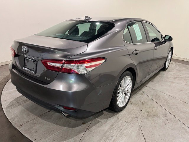 
 2020 Toyota Camry XLE full									