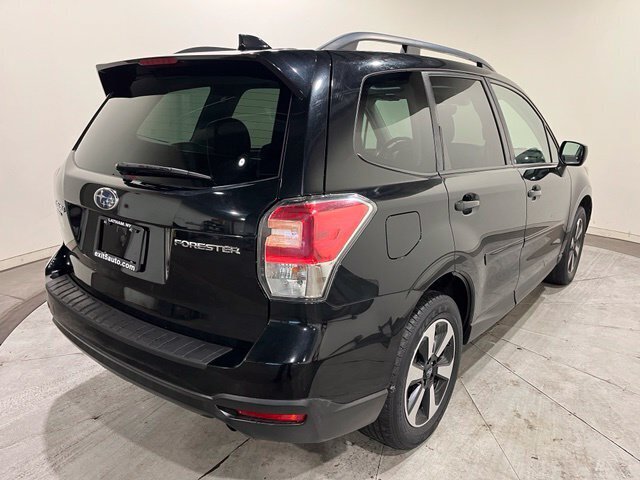 
 2018 Subaru Forester 2.5i Premium full									
