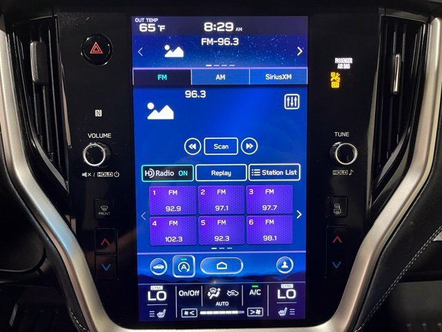 
 2022 Subaru Outback Premium full									