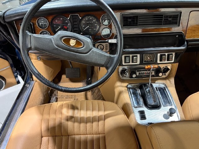
 1976 Jaguar XJ6C XJ6C full									