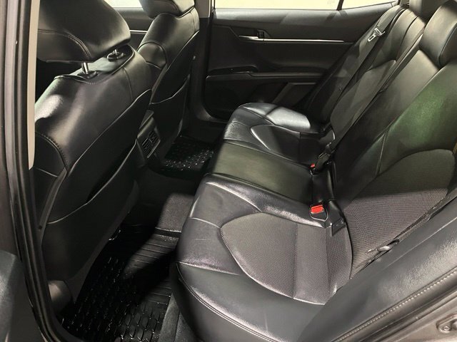 
 2020 Toyota Camry XLE full									