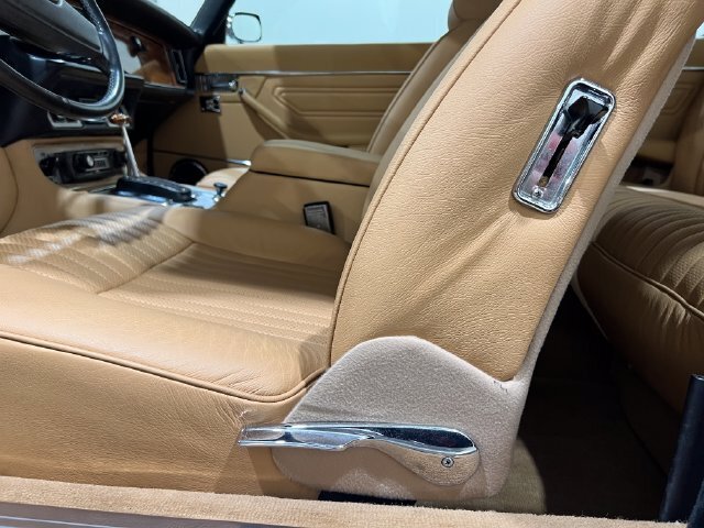 
 1976 Jaguar XJ6C XJ6C full									
