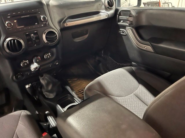 
 2017 Jeep Wrangler Unlimited Sport full									