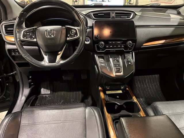 
 2020 Honda CR-V Hybrid Touring full									