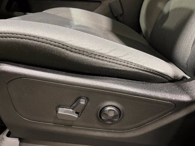 
 2021 RAM 1500 Big Horn full									