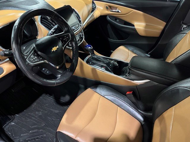 
 2017 Chevrolet Volt Premier full									