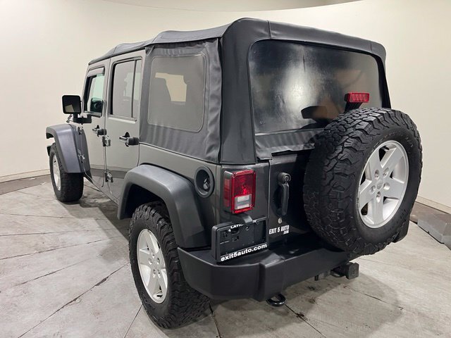 
 2017 Jeep Wrangler Unlimited Sport full									