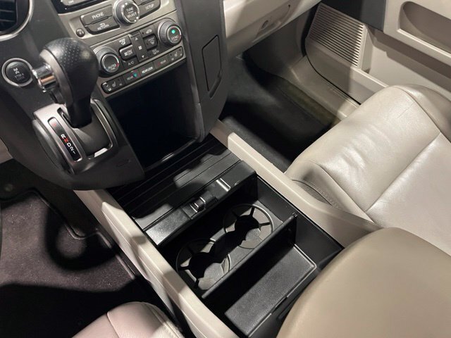 
 2015 Honda Pilot EX-L full									