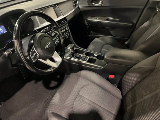 
 2019 Kia Optima LX full									