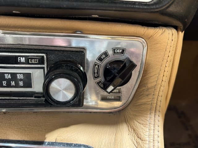 
 1976 Jaguar XJ6C XJ6C full									