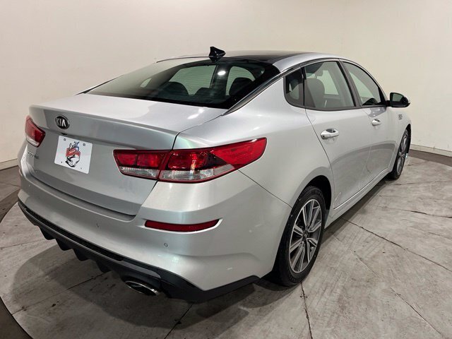 
 2019 Kia Optima LX full									