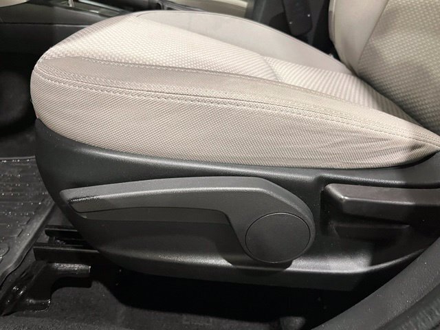 
 2017 Subaru Forester 2.5i full									