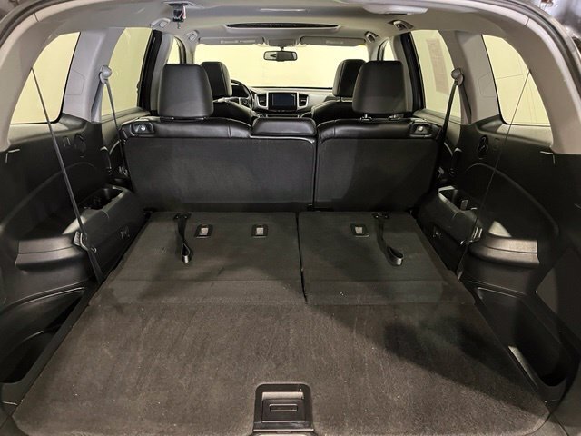 
 2016 Honda Pilot EX-L full									