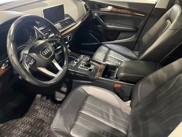 
 2018 Audi Q5 2.0T Premium Plus quattro full									
