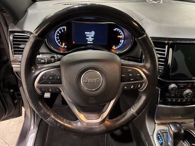 
 2020 Jeep Grand Cherokee Overland full									