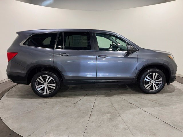 
 2016 Honda Pilot EX-L full									