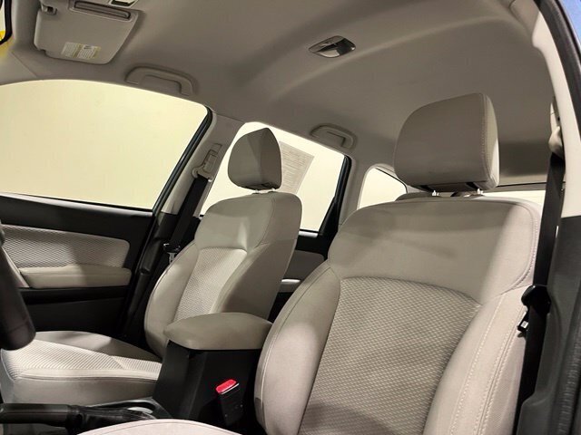 
 2017 Subaru Forester 2.5i full									
