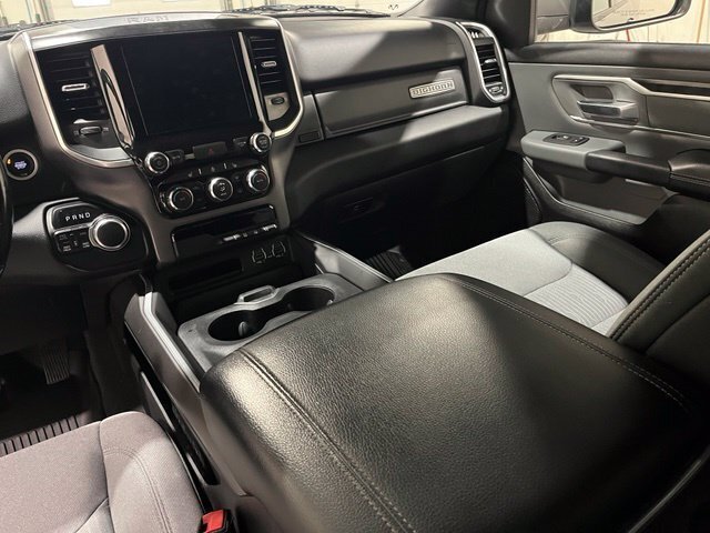 
 2021 RAM 1500 Big Horn full									