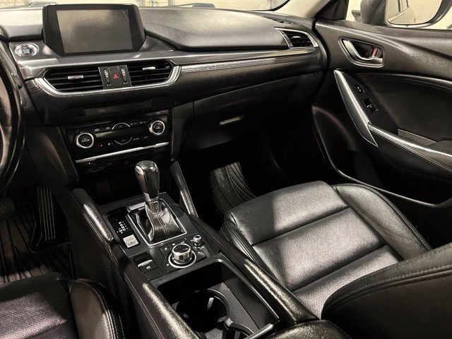 
 2016 Mazda Mazda6 i Touring full									