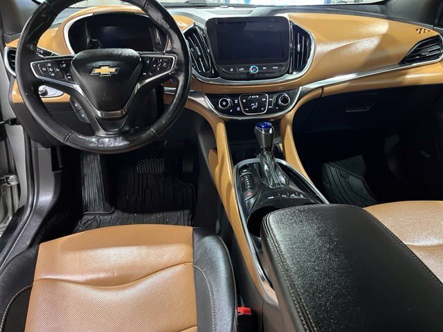 
 2017 Chevrolet Volt Premier full									