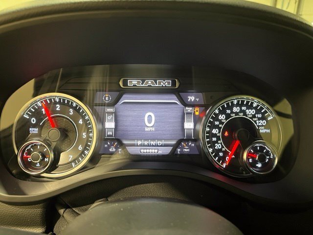 
 2021 RAM 1500 Big Horn full									
