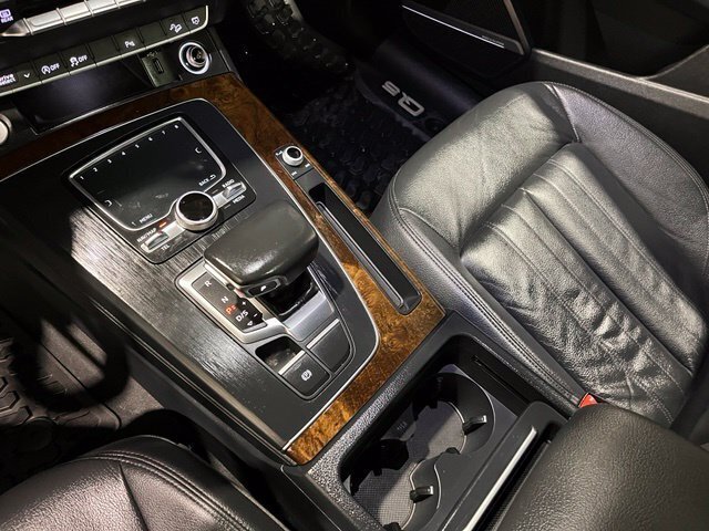 
 2018 Audi Q5 2.0T Premium Plus quattro full									