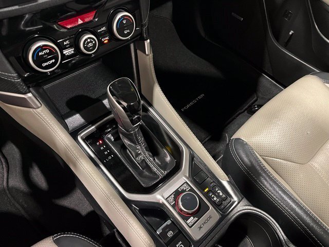 
 2020 Subaru Forester Limited full									