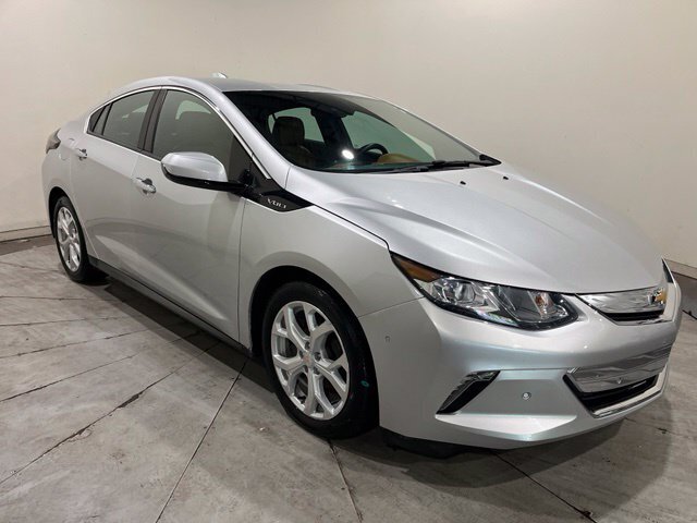
 2017 Chevrolet Volt Premier full									